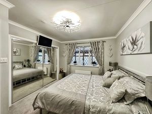 Photo 4- click for photo gallery